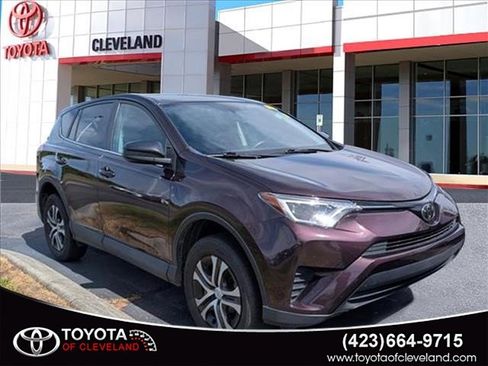 Used 2018 Toyota RAV4 LE w/ All Weather Liner Package image 1