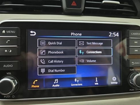 Used 2021 Nissan Versa SV image 22