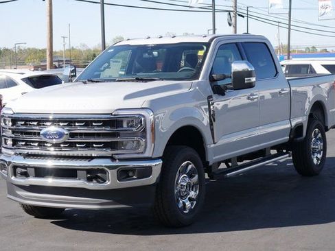 New 2026 Ford F350 Lariat w/ Chrome Package image 9
