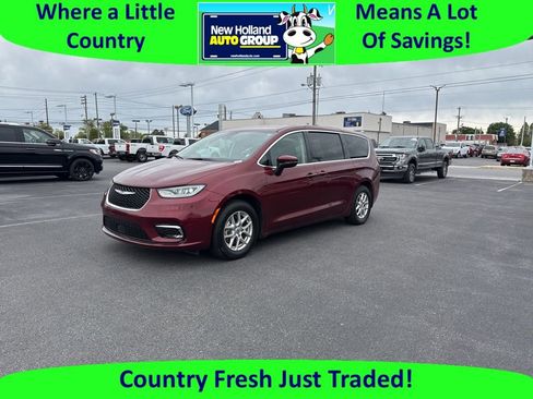Certified 2023 Chrysler Pacifica Touring-L FWD image 1
