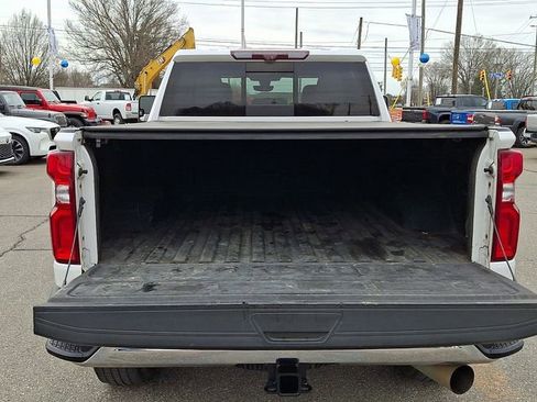 Used 2020 Chevrolet Silverado 2500 LTZ w/ LTZ Premium Package image 26