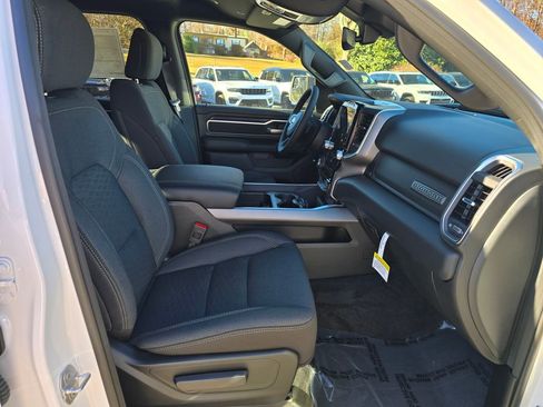 New 2026 RAM 1500 Big Horn AWD/4WD image 27