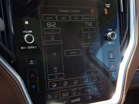 Certified 2022 Subaru Outback Touring w/ Popular Package #2 image 16