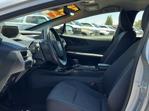 Used 2025 Toyota Prius LE w/ Protection Package #3 (TMS) AWD/4WD image 28