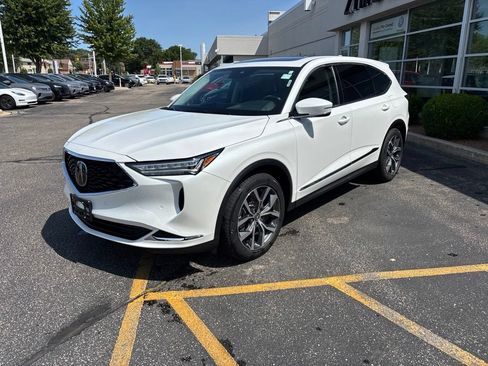 Used 2022 Acura MDX SH-AWD w/ Technology Package image 3