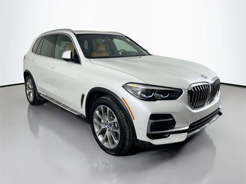 Used 2023 BMW X5 xDrive40i w/ Premium Package image 8
