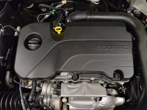 Used 2023 Chevrolet Malibu LS FWD image 30