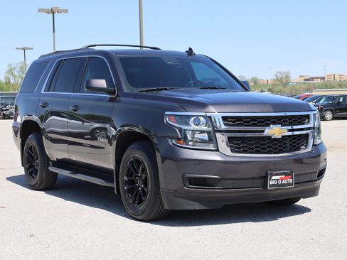 Used 2016 Chevrolet Tahoe LT image 4