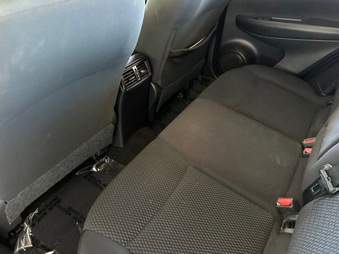 Certified 2022 Nissan Rogue Sport S image 12