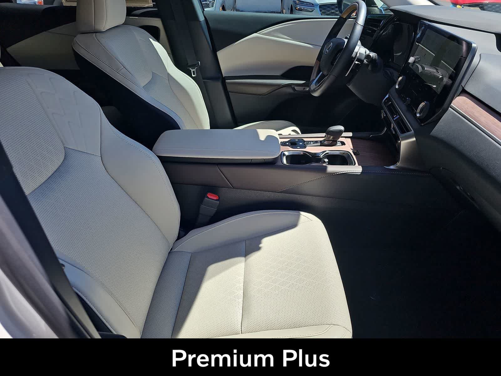 Used 2025 Lexus RX 350 Premium Plus w/ Accessory Package (Z1) FWD image 18