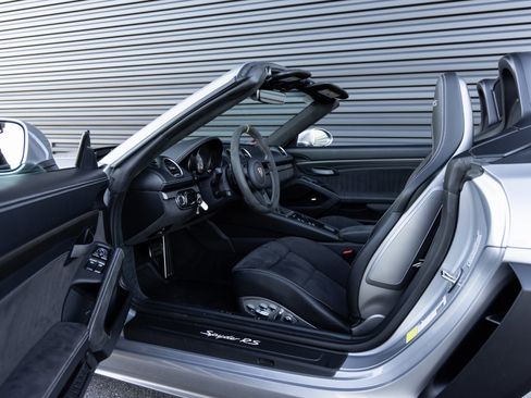Used 2025 Porsche 718 Boxster Spyder RS image 24