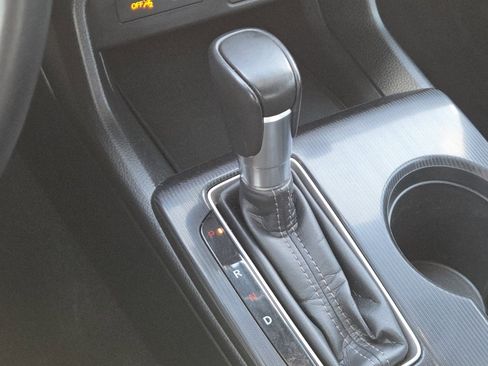 Used 2023 Honda Civic Sport image 27