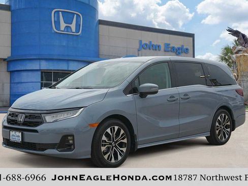 Used 2026 Honda Odyssey Elite image 1