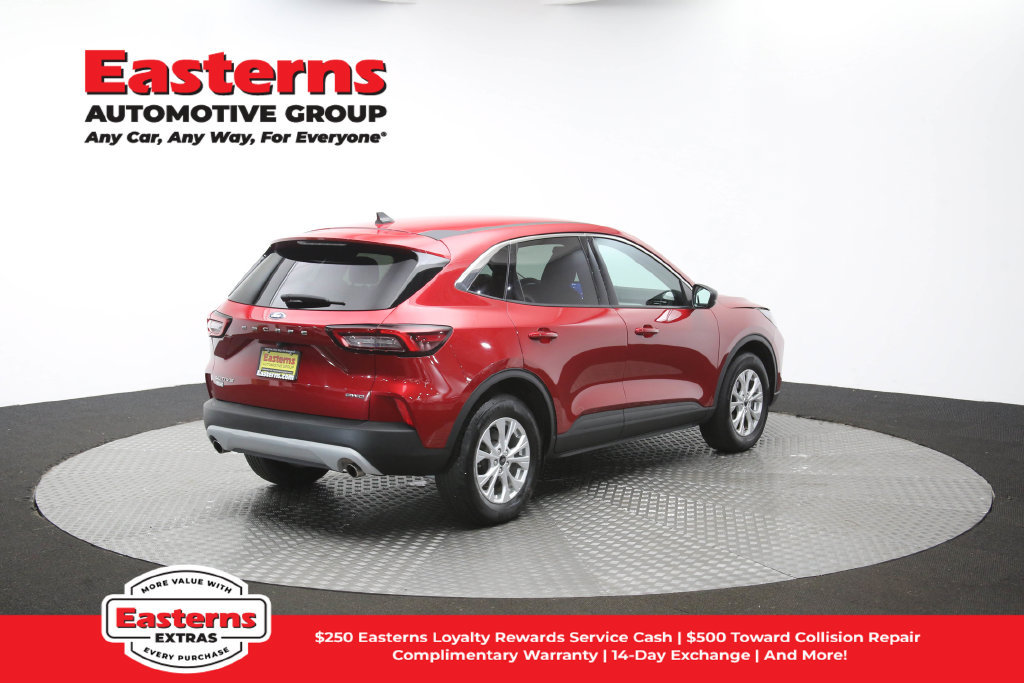 Used 2023 Ford Escape Active AWD/4WD image 42