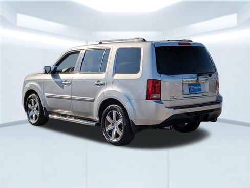 Used 2012 Honda Pilot Touring image 2
