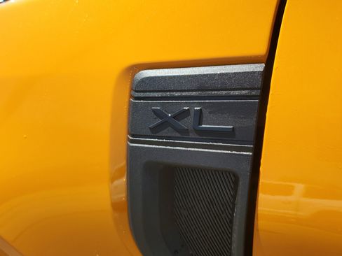 New 2026 Ford Maverick XL FWD image 9