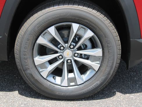 New 2027 Chevrolet Equinox LT w/ Safety and Technology Package FWD image 12