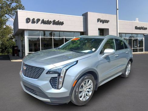 Used 2023 Cadillac XT4 Premium Luxury FWD image 4