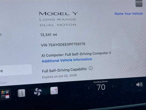 Used 2023 Tesla Model Y Long Range AWD/4WD image 28
