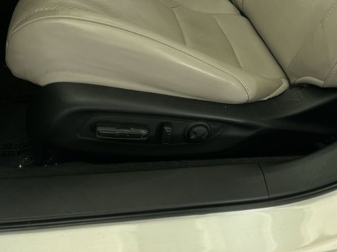 Certified 2023 Honda Accord Touring image 14