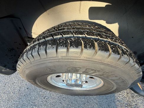 Used 2003 Ford Excursion XLT RWD image 18