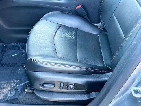 Certified 2023 Chevrolet Equinox RS w/ RS Leather Package image 19