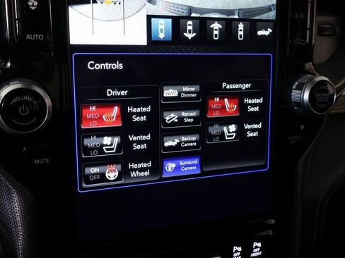 Used 2021 RAM 1500 Limited image 7