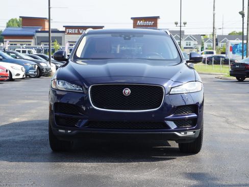 Used 2019 Jaguar F-PACE Portfolio AWD/4WD image 2