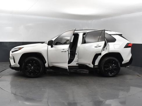 Used 2023 Toyota RAV4 SE w/ Convenience Package AWD/4WD image 31