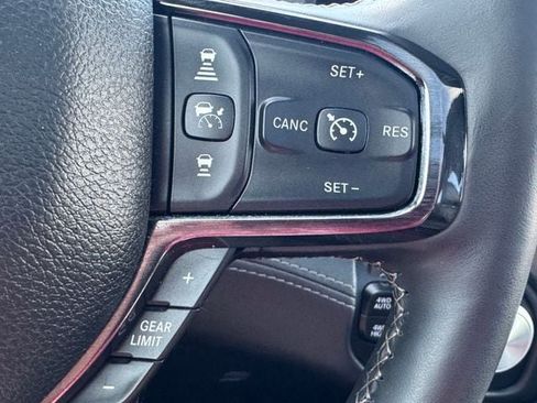 Used 2024 RAM 1500 Limited AWD/4WD image 36