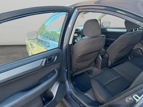 Used 2017 Subaru Legacy 2.5i w/ Alloy Wheel Package AWD/4WD image 14