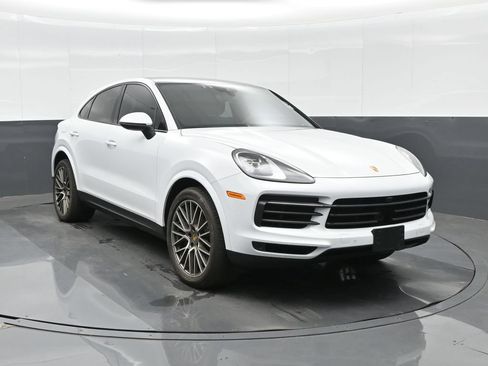 Certified 2023 Porsche Cayenne Platinum Edition AWD/4WD image 11