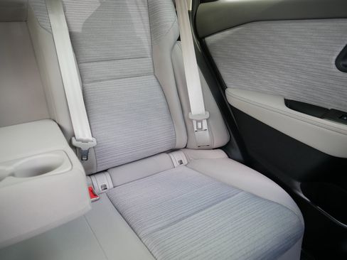 Certified 2023 Nissan Rogue SV AWD/4WD image 14