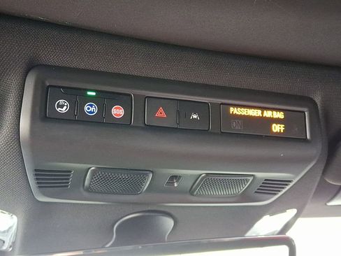 Used 2025 Chevrolet Corvette Stingray Coupe w/ Battery Protection Package image 19