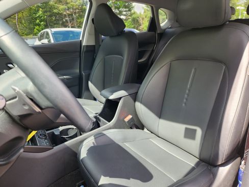 Certified 2024 Hyundai Kona Limited image 7