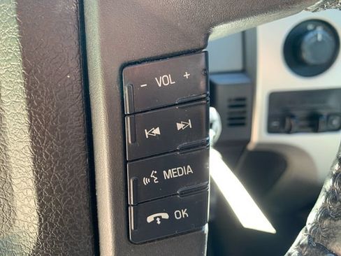 Used 2014 Ford F150 XLT w/ Equipment Group 302A Luxury AWD/4WD image 27