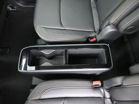 New 2026 Nissan Pathfinder SL w/ SL Premium Package image 12