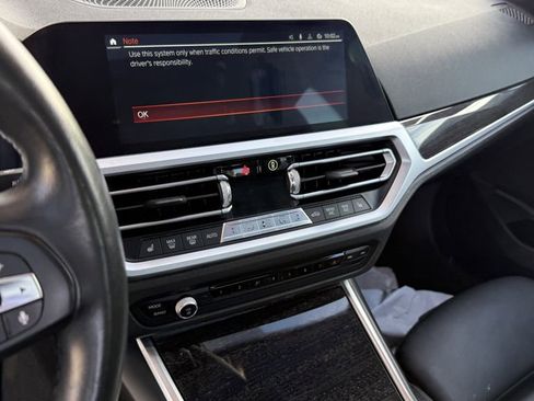 Used 2020 BMW 330i xDrive 330i xDrive w/ Convenience Package image 4