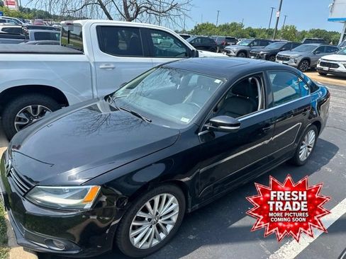 Used 2014 Volkswagen Jetta SEL FWD image 1