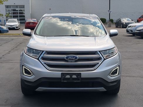 Used 2017 Ford Edge Titanium w/ Equipment Group 302A AWD/4WD image 11