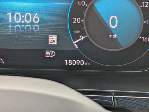 Used 2024 Volkswagen Atlas Cross Sport SEL Premium R-Line image 26