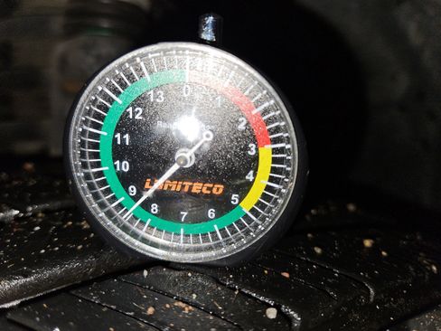 Used 2022 Dodge Challenger GT image 31