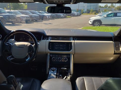 Used 2016 Land Rover Range Rover Supercharged AWD/4WD image 18