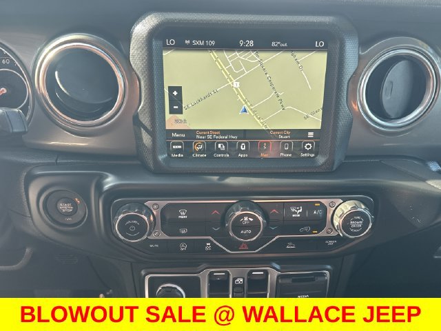 Certified 2023 Jeep Gladiator Overland AWD/4WD image 18