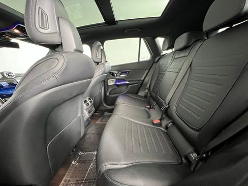 Used 2025 Mercedes-Benz GLC 300 GLC 300 image 26