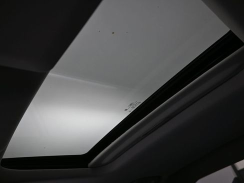 New 2025 Ford Maverick XLT w/ XLT Luxury Package image 24