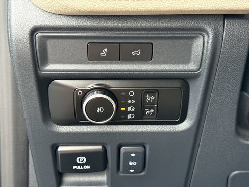 Certified 2024 Ford Expedition Max Limited RWD image 34
