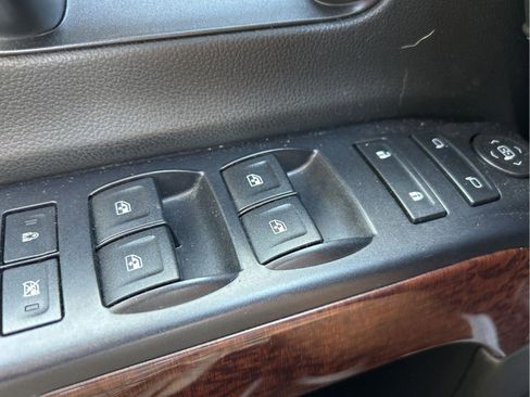 Used 2015 GMC Sierra 1500 SLE w/ SLE Value Package image 14