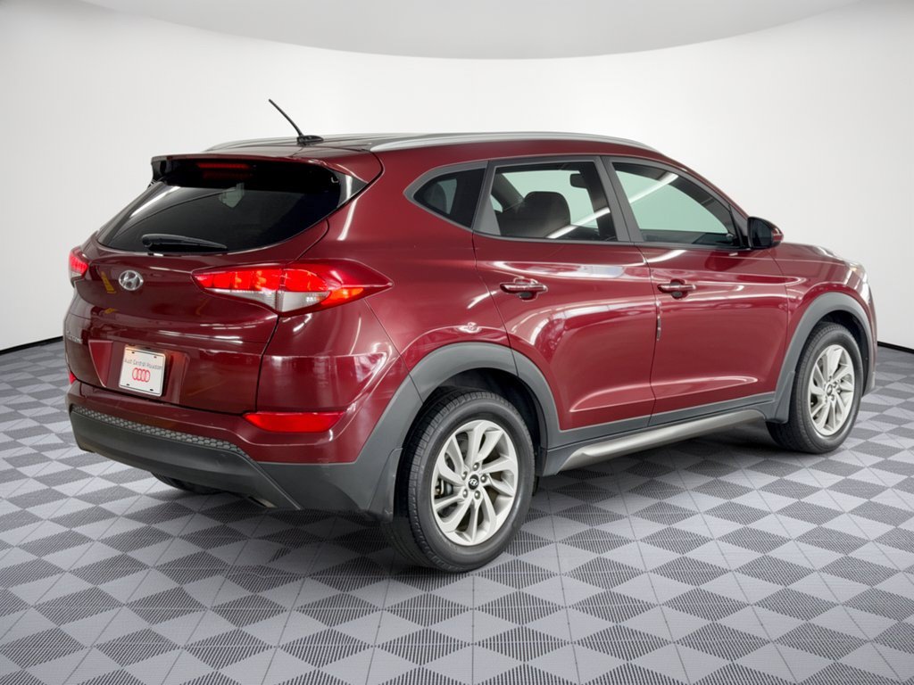 Used 2016 Hyundai Tucson SE w/ Option Group 02 FWD image 9