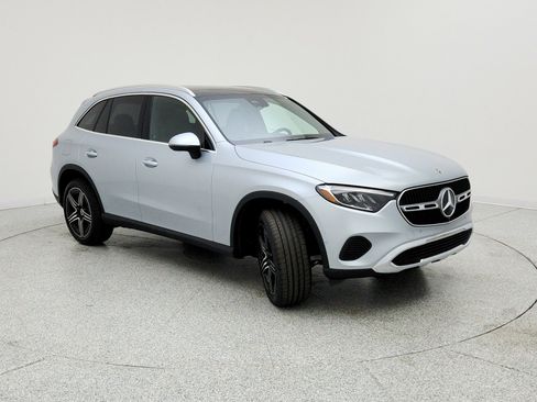 New 2026 Mercedes-Benz GLC 300 image 7